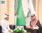الأمير سعود بن نهار يطلع على تقارير برنامج مدينة الطائف الصحية