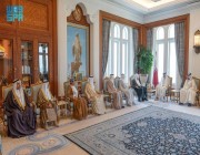 أمير دولة قطر يستقبل رئيس مجلس الشورى ورؤساء المجالس التشريعية الخليجية