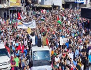 عشرات آلاف الأردنيين يشاركون في وقفات ومسيرات غاضبة دعما لفلسطين للجمعة السادسة على التوالي