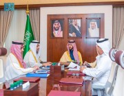 الأمير سعود بن بندر يطلع على مشاريع المياه في المنطقة الشرقية