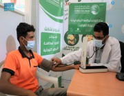 بدعم من مركز الملك سلمان للإغاثة مركز الطوارئ لمكافحة الأمراض الوبائية في حجة يقدم خدماته لـ 1.162 مستفيدًا