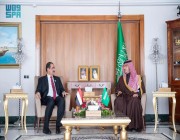 الأمير عبدالعزيز بن سعود يلتقي وزير الداخلية اليمني