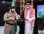 أمير الباحة يتسلم التقرير السنوي لشرطة المنطقة