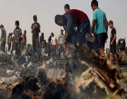 أكثر من 75 شهيداً ومصاباً.. جيش الاحتلال يرتكب مجزرة مروعة في مخيمات النازحين برفح