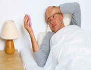دراسة: «نقص النوم» يسبب زيادة الوزن والسكري