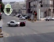 محذراً من قطع الإشارة الحمراء‎.. “المرور” ينشر مقطعاً لحادث مروري وثقته الكاميرات
