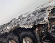 تفاصيل حادث جسر الملك فهد.. وفيات واحتراق سيارتين (فيديو وصور)