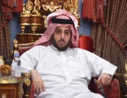 حال الفوز على النصر.. “آل الشيخ” يعد لاعبى الوحدة بصرف مكافآت مالية كبيرة