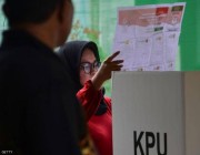 الإرهاق يودي بحياة 270 موظفا في انتخابات إندونيسيا