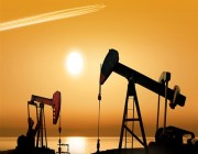 أسعار النفط تسجل خسارة أسبوعية مع انحسار مخاوف المعروض
