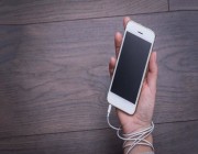 دراسة: الإدمان على الهواتف الذكية له تبعات خطيرة على الصحة النفسية