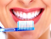 تنظيف الفم والأسنان.. إليك الطريقة الصحيحة “الوحيدة”