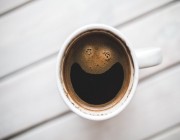 دراسة: 4 أكواب من القهوة يوميا تحد من زيادة الوزن