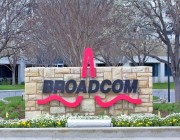 آبل تشتري مكونات اتصالات آيفون من Broadcom بقيمة 15 مليار دولار