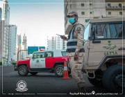 شاهد.. قوات الحرس الوطني تتمركز في أحياء مكة المكرمة وتقيم نقاط تفتيش