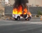 فيديو.. مجهول يحرق سيارة أحد منسوبي الأمن أمام منزله في عسير