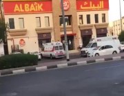 مطاعم “البيك” ترد على مقطع الفيديو الذي ظهرت فيه سيارتا إسعاف أمام أحد الفروع في مكة