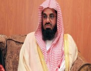 قضى نحو 30 عاماً في إمامة المسجد الحرام.. ماذا تعرف عن الشيخ سعود الشريم؟ (فيديو)
