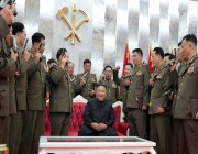 ” مسدسات ” هدية زعيم كوريا الشمالية لكبار ضباطه في ذكرى انتهاء الحرب