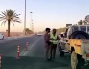 بالفيديو “الداخلية”: عدم ارتداء الكمامة في السيارة مخالفة في هذه الحالة