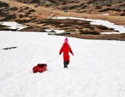 ضمن “الشتاء حولك”.. صور مبهرة لثلوج “جبل اللوز”.. وهكذا يمكنك الاستمتاع بها