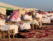 صور.. الأمير محمد بن ناصر يتفقد شاطئ رأس الطرفة السياحي بصبيا