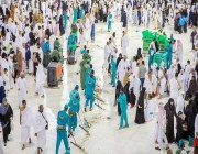 9 دقائق.. رقم قياسي لتنظيف «صحن الطواف» – أخبار السعودية