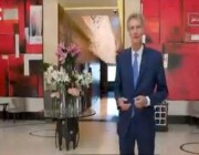 يعمل في المملكة منذ 21 عاماً.. مدير فندق عالمي يحكي قصة عريس سعودي أصر على ذبـح ناقة داخل الفندق (فيديو)