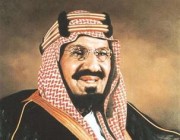 بماذا رد الملك عبدالعزيز على مرسول والده حينما طالبه بوقف التحرك نحو الرياض خوفاً على حياته؟