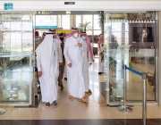 أمير الباحة يتفقد مشروع تطوير مطار الملك سعود بالمنطقة