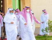أمير الباحة يزور المنتزه الوطني ومشروع إكرام ويطلع على سير العمل فيهما