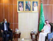 السفير ال جابر يلتقي بسفير الفرنسي لدى اليمن