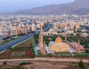 “حجارة وقنابل مسيلة للدموع”.. احتجاجات نادرة في عمان بسبب الأوضاع الاقتصادية