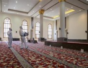 “الشؤون الإسلامية” تعيد افتتاح 8 مساجد بعد تعقيمها في 4 مناطق
