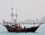 الكويت توقف الملاحة البحرية في ثلاثة موانئ