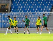 “الأخضر” الأولمبي يرفع استعداده لدورة الألعاب الأولمبية في معسكر الرياض (صور)