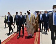 وزير الخارجية الإسرائيلي يصل الإمارات في مستهل أول زيارة رسمية