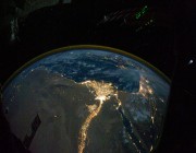 رائد فضاء فرنسي يهدي والدته صورة مدينة مصرية من الفضاء