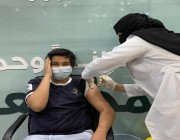 “صحة الرياض” تبدأ تطعيم الفئة العمرية من 12-18 سنة بلقاح فايزر بيونتك