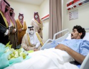 نائب أمير منطقة الرياض يزور المصاب  ” السبيعي ” بمستشفى وادي الدواسر