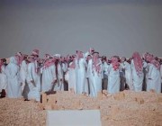 صور.. جموع غفيرة تشارك في تشييع ودفن جثمان الأكاديمي ناصر البراق