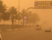 فيديو..موجة غبار تجتاح العاصمة الرياض وتتسبب في تدني الرؤية