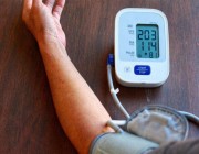 استشاري يكشف عن تصرف خاطئ يقع فيه الكثيرون حال ارتفاع ضغط الدم