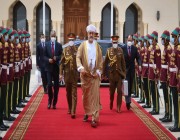 السلطان هيثم يغادر إلى المملكة للقاء خادم الحرمين الشريفين