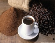 دراسة: تناول القهوة والخضراوات يقلل خطر الإصابة بكورونا