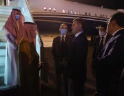 وزير الخارجية يصل أوزبكستان في زيارة رسمية