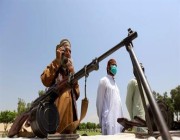 “رويترز”: “طالبان” ترفض تشكيل حكومة انتقالية وتتوقع تسليمها الحكم بالكامل