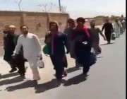 فيديو.. خروج معتقلين من سجن “باغرام” في كابل