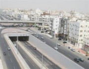 “أمانة جدة” تغلق نفق وجسر الأمير ماجد لتركيب جسر المشاة الجديد