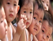 الصين تبحث تعديل قانون الإنجاب والسماح بإنجاب 3 أطفال